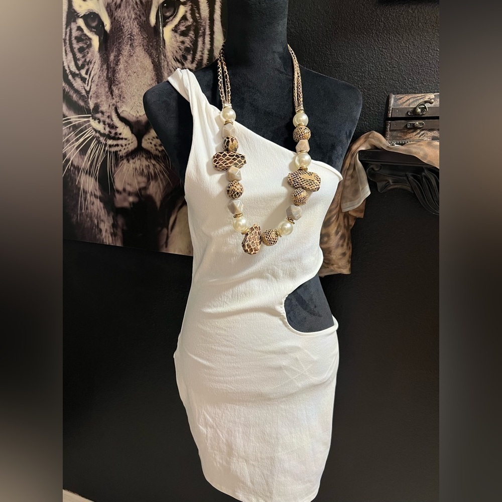 ❤️❤️ ZARA NEW WOMAN MINI ASYMMETRIC CUT-OUT DRESS WHITE SIZE L❤️❤️